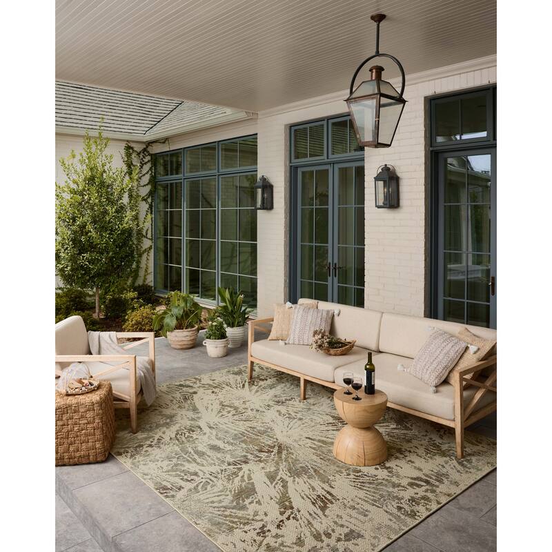Alexander Home Saoirse Indoor/Outdoor Area Rug
