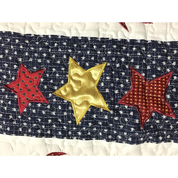 Quilted best sale christmas throws