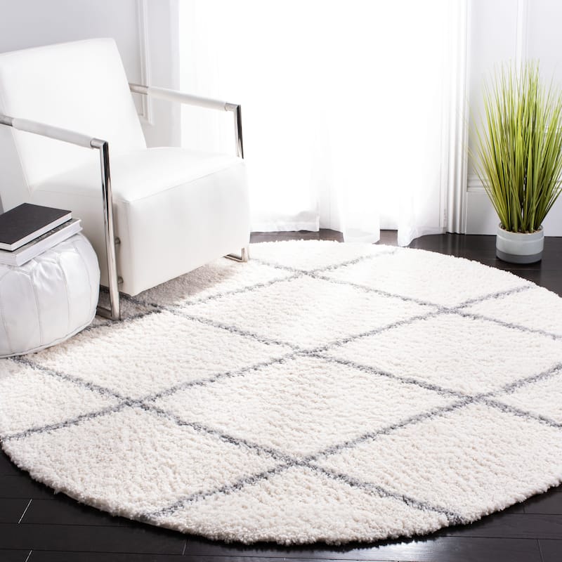 SAFAVIEH Parma Shag Sinda Trellis 1.2-inch Thick Rug - 9' Round - Cream/Grey