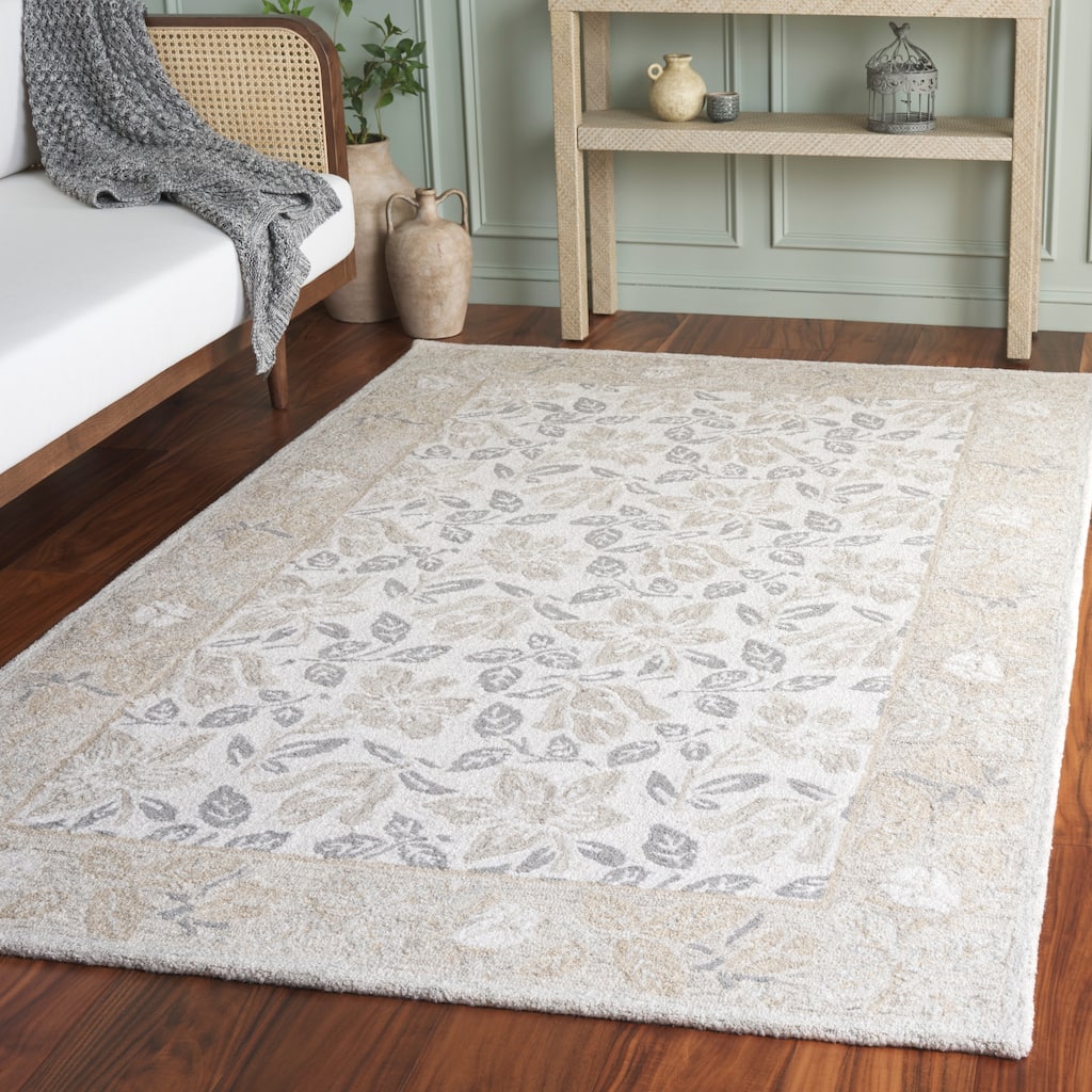 SAFAVIEH Handmade Jardin Merka Floral Wool Rug
