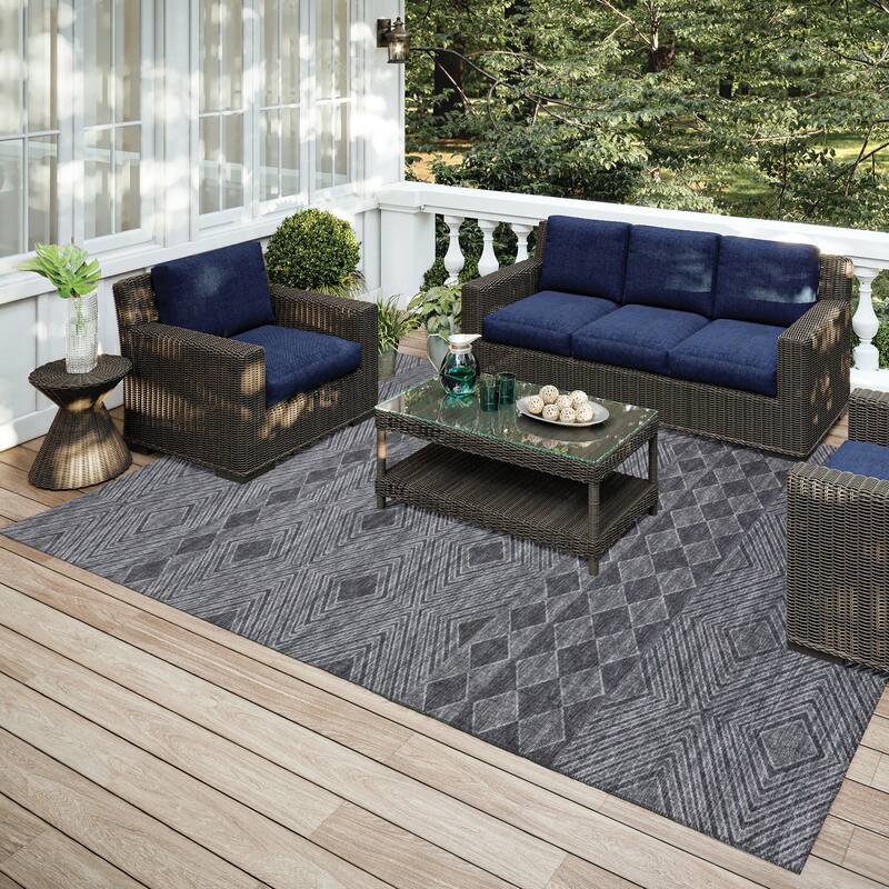 Indoor/ Outdoor Addison Yuma Geometric Southwest Washable Rug - 9' x 12' - Gray