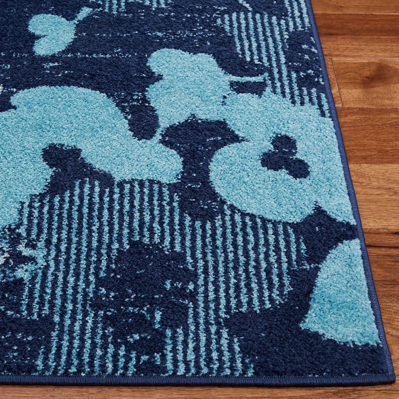 SAFAVIEH, Adirondack Rena Damask Floral Distressed Rug