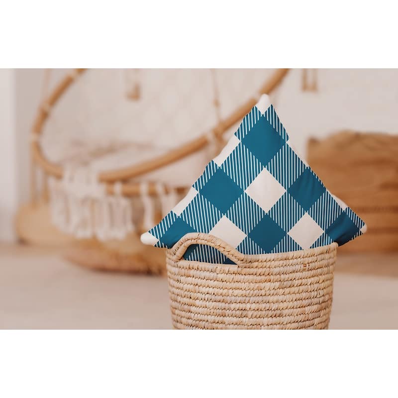 Buffalo Plaid Indoor/Outdoor Throw Pillow