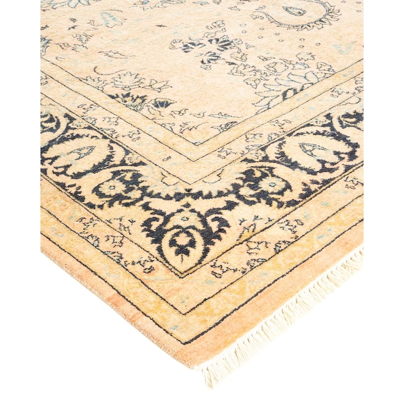 Overton Handknotted Wool Traditional Abstract Beige Area Rug - 5' x 8'