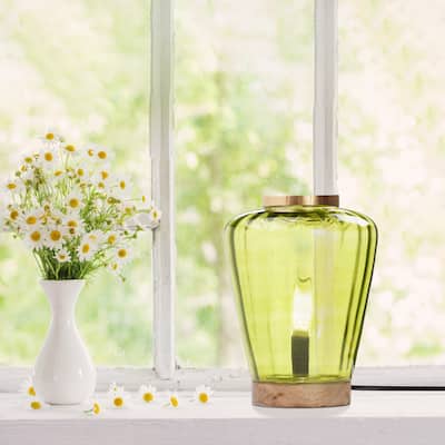 Lily River of Goods Chartreuse Green and Gold Glass 10.5-Inch Accent Lamp - 7.75" x 7.75" x 10.5"