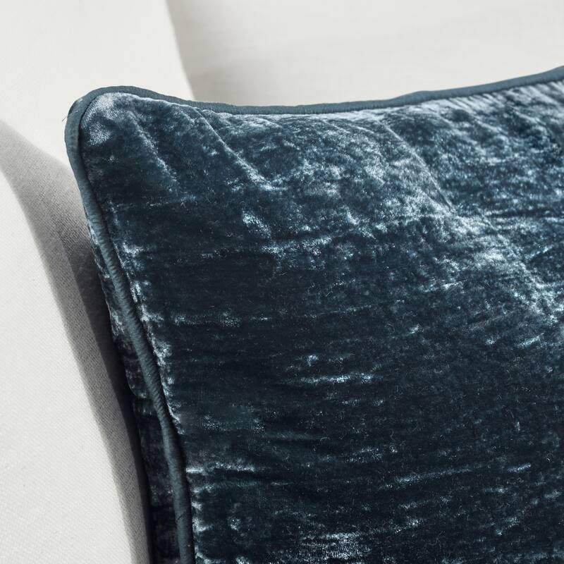Villa by Classic Home Lexington Silk Blend Throw Pillow