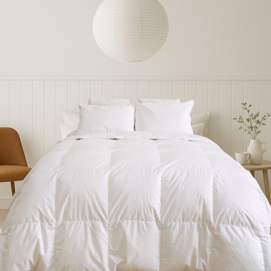 Highland Feather California King Oversized Down Alternative Ultra Soft All-Season Comforter/Duvet