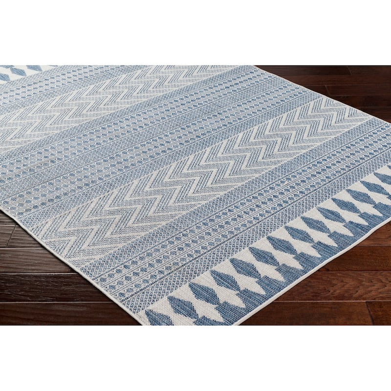 Livabliss Athos Indoor/ Outdoor Moroccan Area Rug