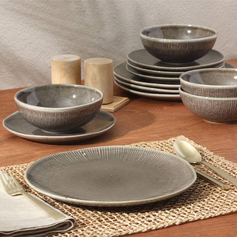 Gibson Elite Sandy Pines Stoneware Plates and Bowls Set - 12 Piece Reactive Glaze Dinnerware Set - Service for 4