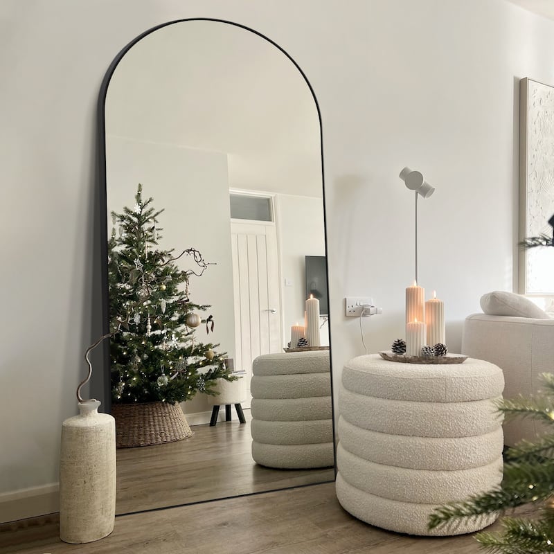 Arched Floor Mirror With Stand,Wood Frame Full Length Mirror,Wall-Mounted Mirror - 71"×32" - Black