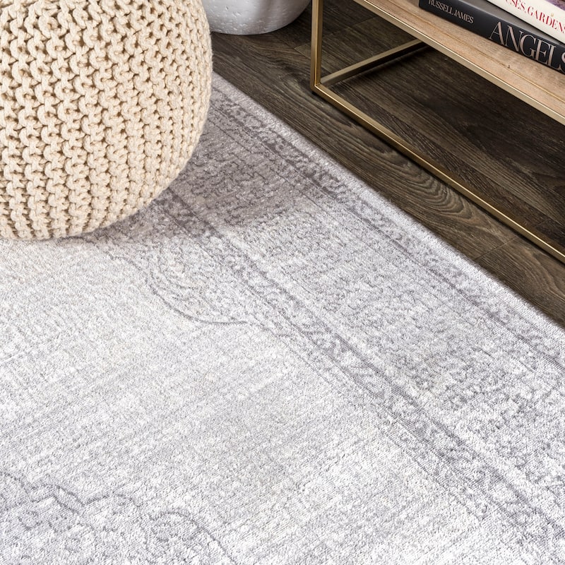 JONATHAN Y Loom Ornate Medallion Traditional Area Rug