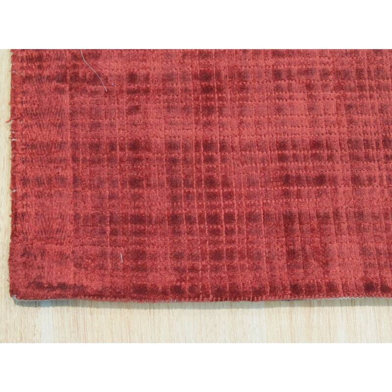 Red Handwoven Viscose Contemporary Milano Rug, 8'9 x 11'9, Vibrant Modern Design - L