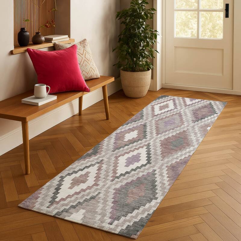 Machine Washable Indoor/ Outdoor Global Geo Chantille Rug