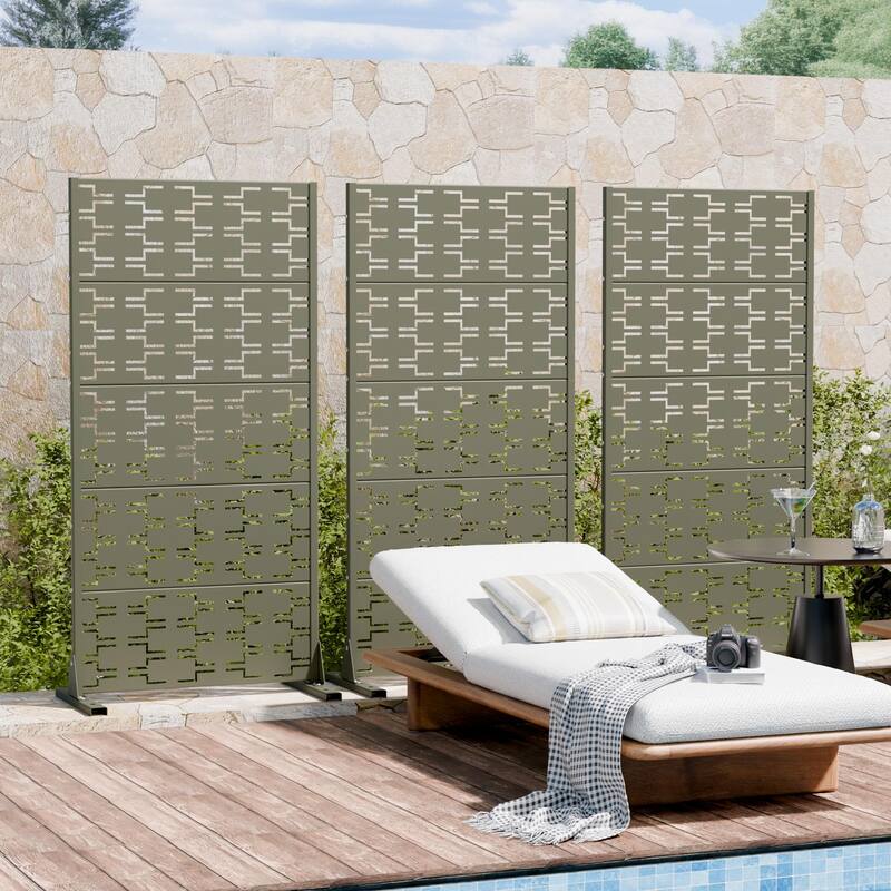 72" H×47"W Dovelina Black Outdoor Freestanding Metal Privacy Screen Decorative Garden Fence