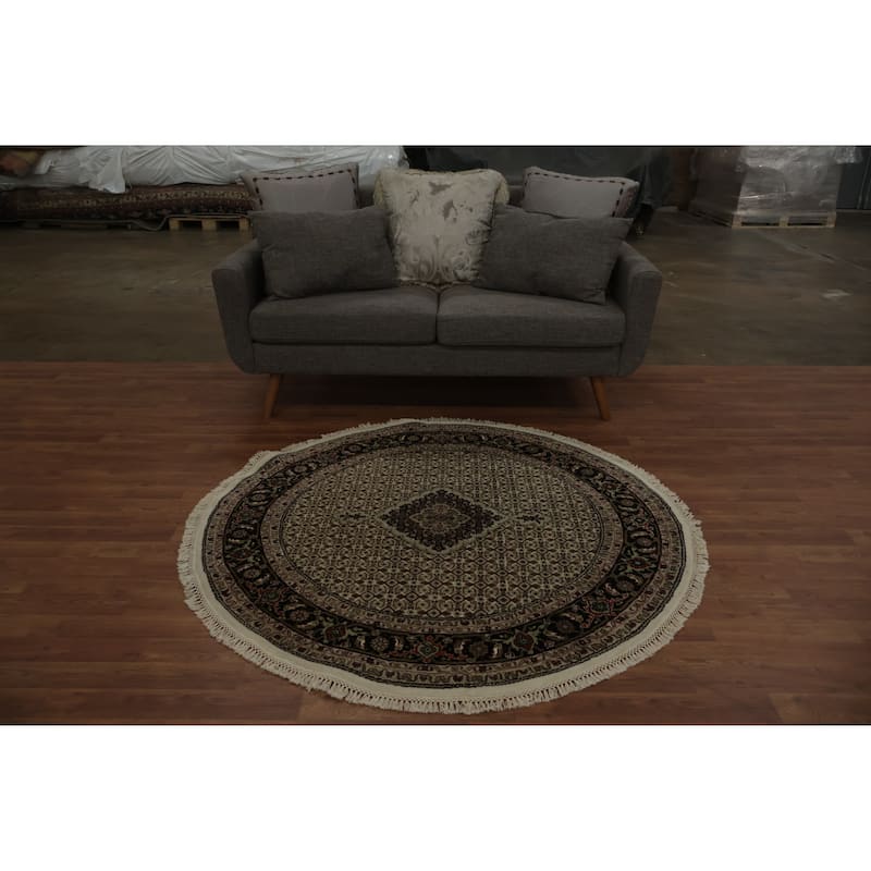 Hand Knotted Oriental 100% Wool Carpet Traditional Geometric Beige & Ivories Tabriz-Mahi Area Rug - 4' 10'' X 4' 10''