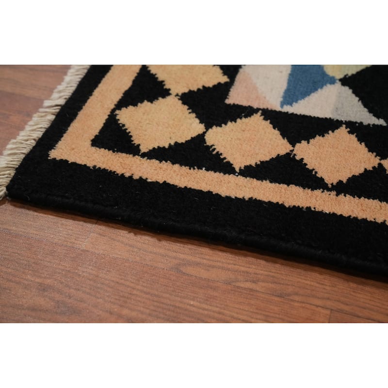 Hand-knotted Tribal Wool Multi-Colored Geometric Oriental Area Rug - 8' 9'' X 6' 0''
