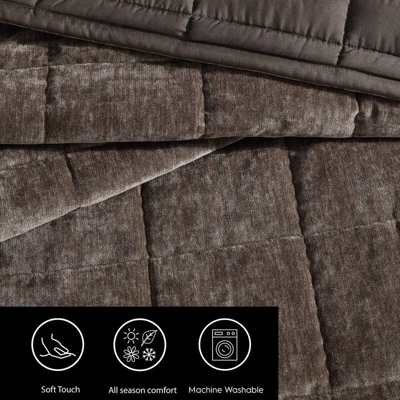 Vera Wang Chenille Box Solid 3 Piece Quilt Set