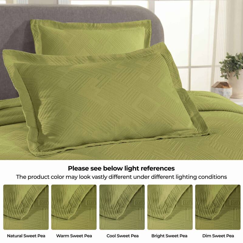 Superior Geometric Fret Cotton Decorative Bedspread Set