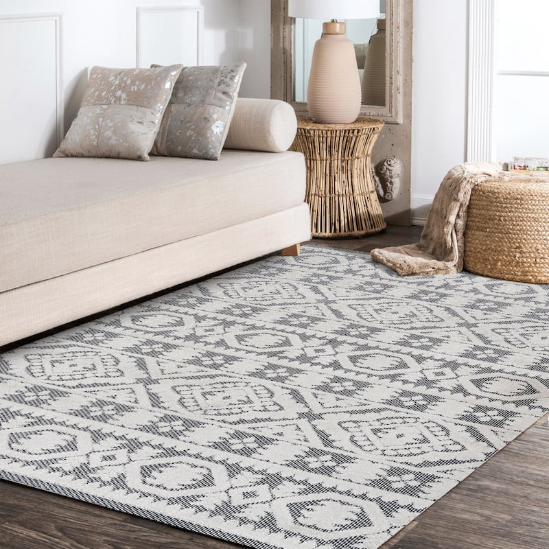 JONATHAN Y Jordan High-Low Pile Mediterranean Tile Indoor/Outdoor Area Rug