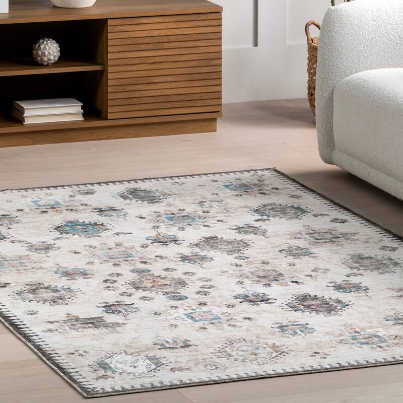 Nuloom Krystin SpinClean Distressed Machine Washable Area Rug