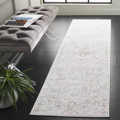 SAFAVIEH Easton Zonia Oriental Rug