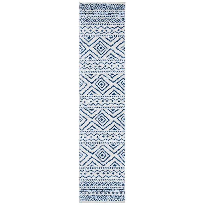 SAFAVIEH Tulum Vassilia Moroccan Boho Distressed Rug