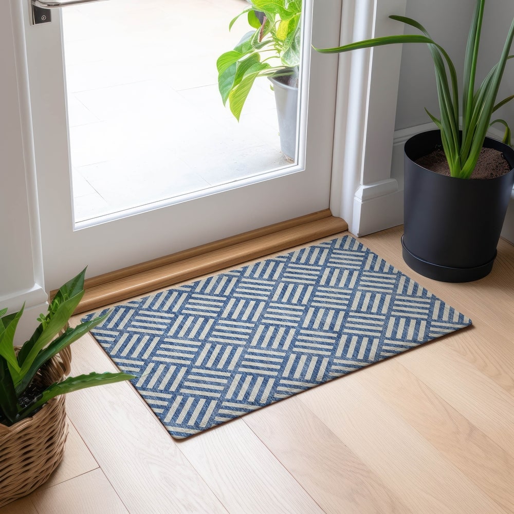 Machine Washable Indoor/ Outdoor Chantille Modern Geo Rug