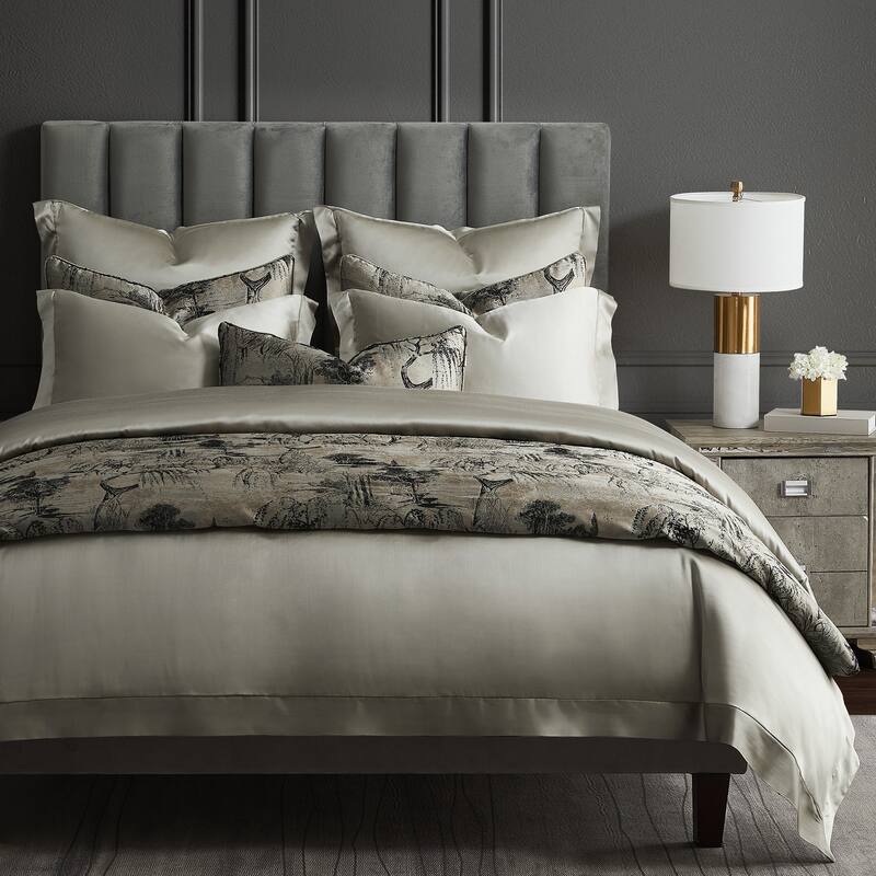 HiEnd Accents Pastoral Jacquard Modern Luxury Bedding Metallic Tree 3 Piece Duvet Cover Set - Champagne - Queen
