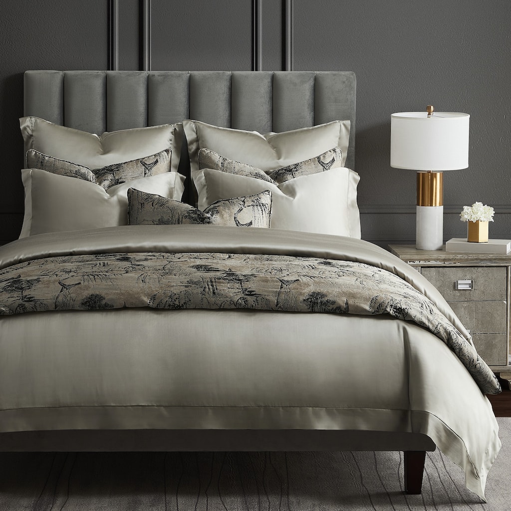 HiEnd Accents Pastoral Jacquard Modern Luxury Bedding Metallic Tree 3 Piece Duvet Cover Set
