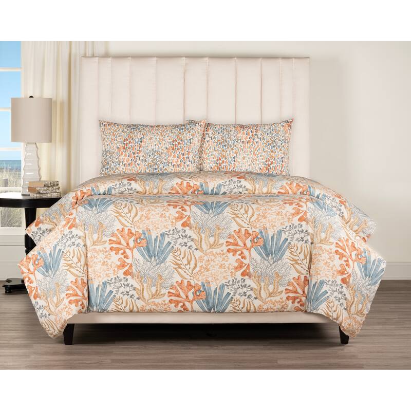 Magnolia Home Fashions Offshore Sunset Coastal Duvet cover & shams Set