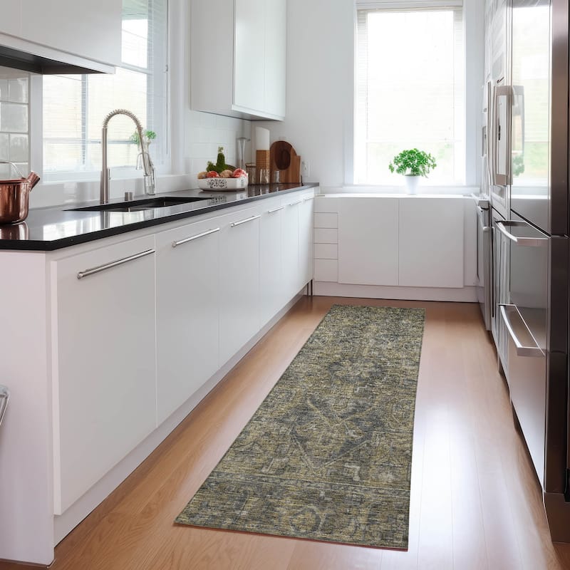 Machine Washable Indoor/ Outdoor Traditional Persian Chantille Rug - Chocolate - 2'3" x 7'6"