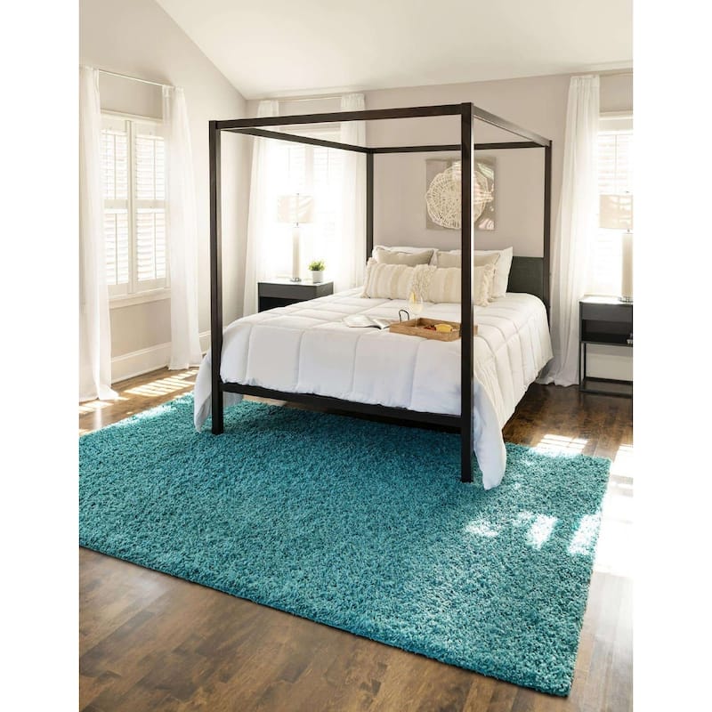 Shag Laurian Collection Area Rug