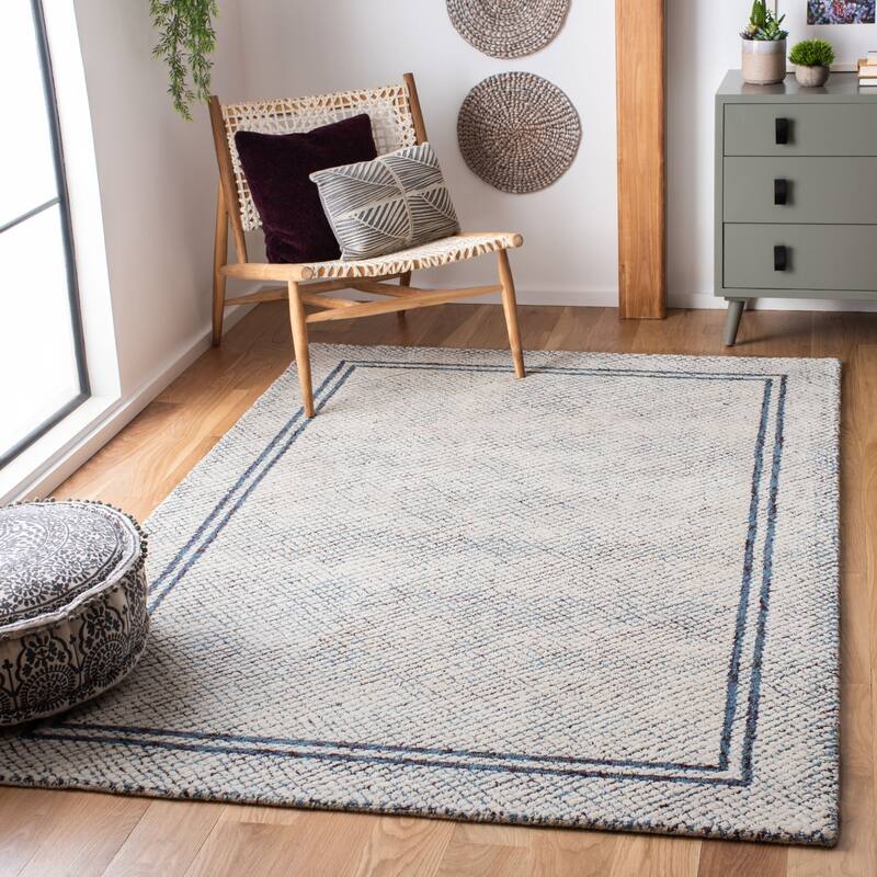 SAFAVIEH Handmade Abstract Yasmina Modern Wool Rug - 2'3" x 4' - Ivory/Navy
