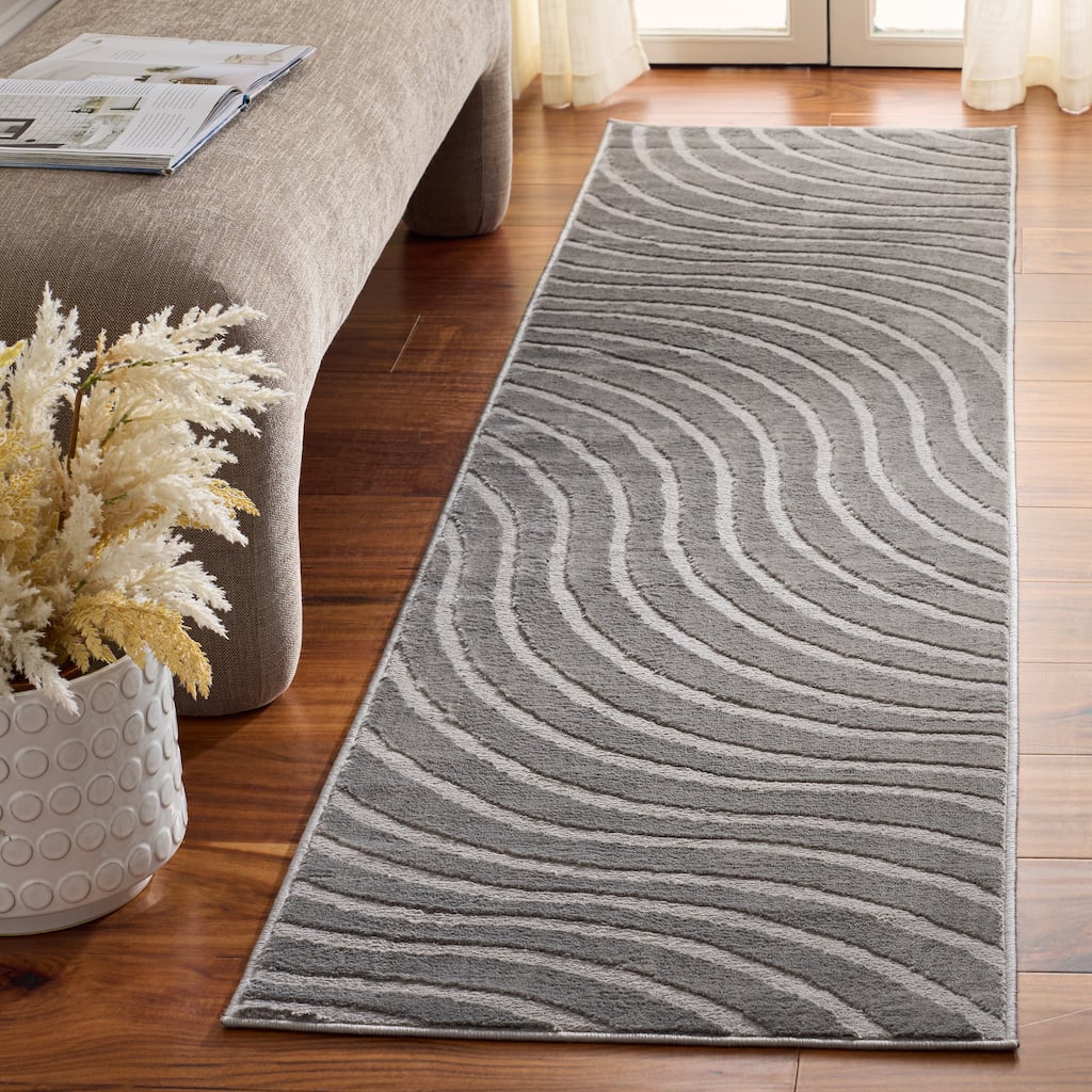 SAFAVIEH Saylor Madalina Modern Rug
