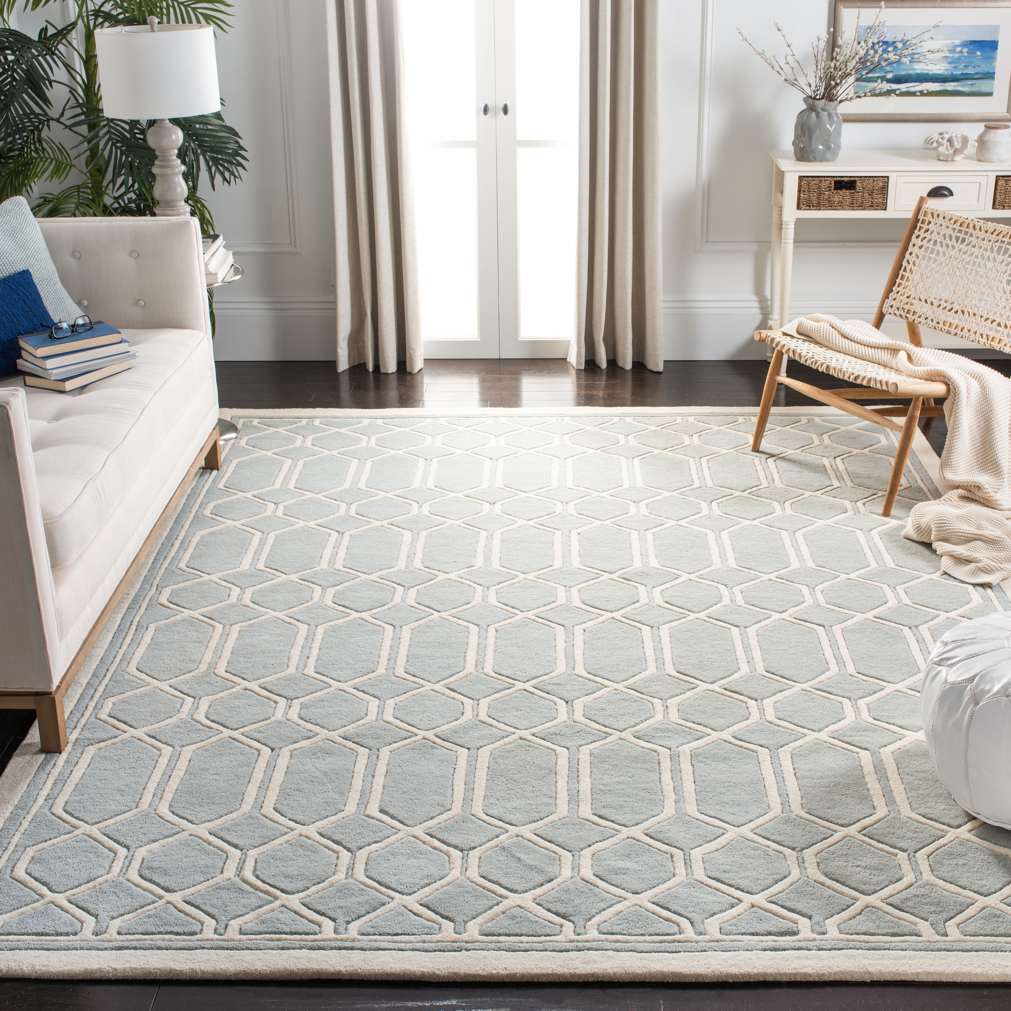 SAFAVIEH Handmade Chatham Pareshka Modern Moroccan Wool Rug