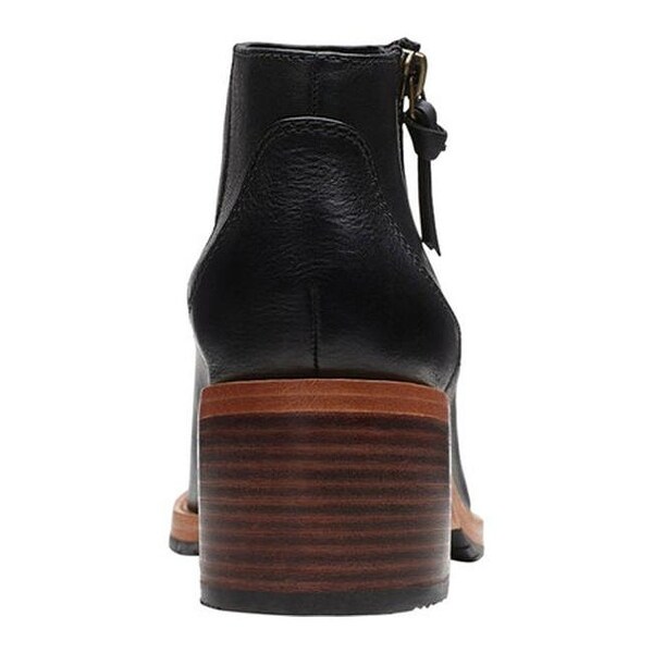 clarks clarkdale dawn bootie