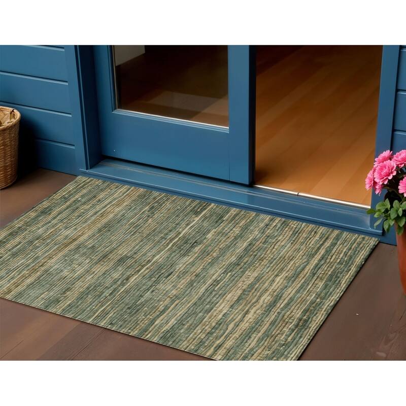 HomeRoots Striped Transitional Rectangle Outdoor Rug - 3' x 5'