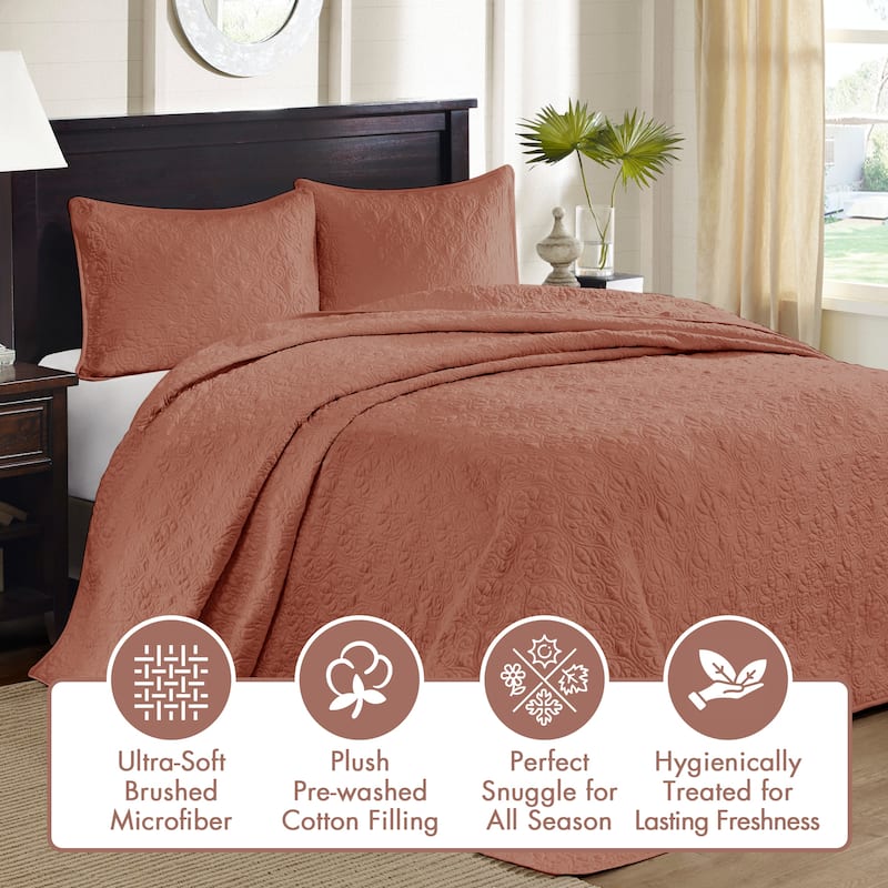 Madison Park Mansfield Reversible Oversized 3-piece Solid Texture Bedspread Quilt Set with Matching Shams