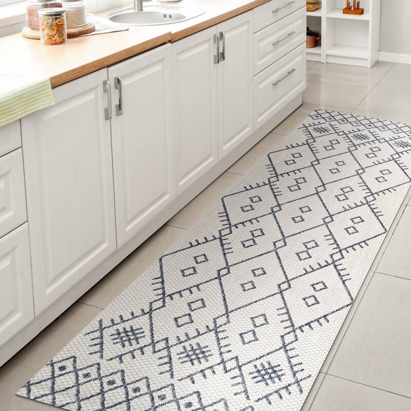 JONATHAN Y Zolak Moroccan Indoor/Outdoor Area Rug