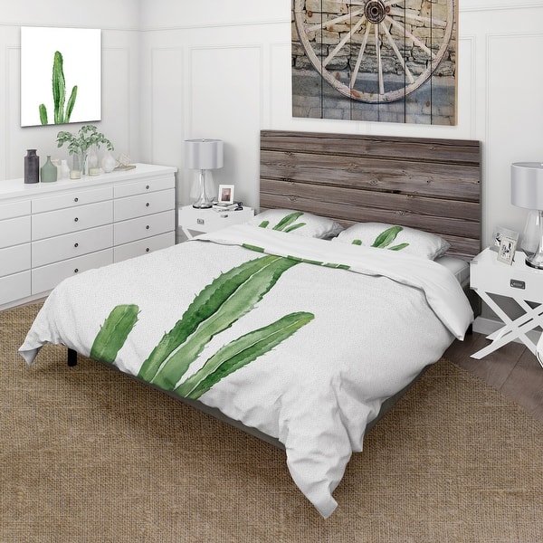 https://ak1.ostkcdn.com/images/products/is/images/direct/09da1938fd69337a53ce9e8607472b5cd9a3beb8/Designart-%27Green-Cactus-South-Western-Plant-Botanical-Detail%27-Tropical-Duvet-Cover-Comforter-Set.jpg?impolicy=medium