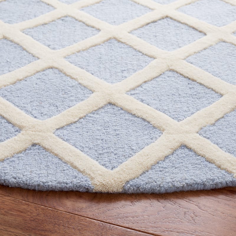SAFAVIEH, Handmade Cambridge Siire Moroccan Trellis Wool Rug