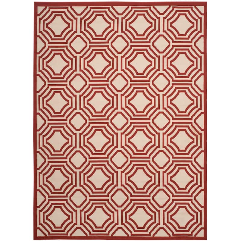 SAFAVIEH Veranda Indoor/ Outdoor Waterproof Patio Backyard Rug - 6'7" x 9'