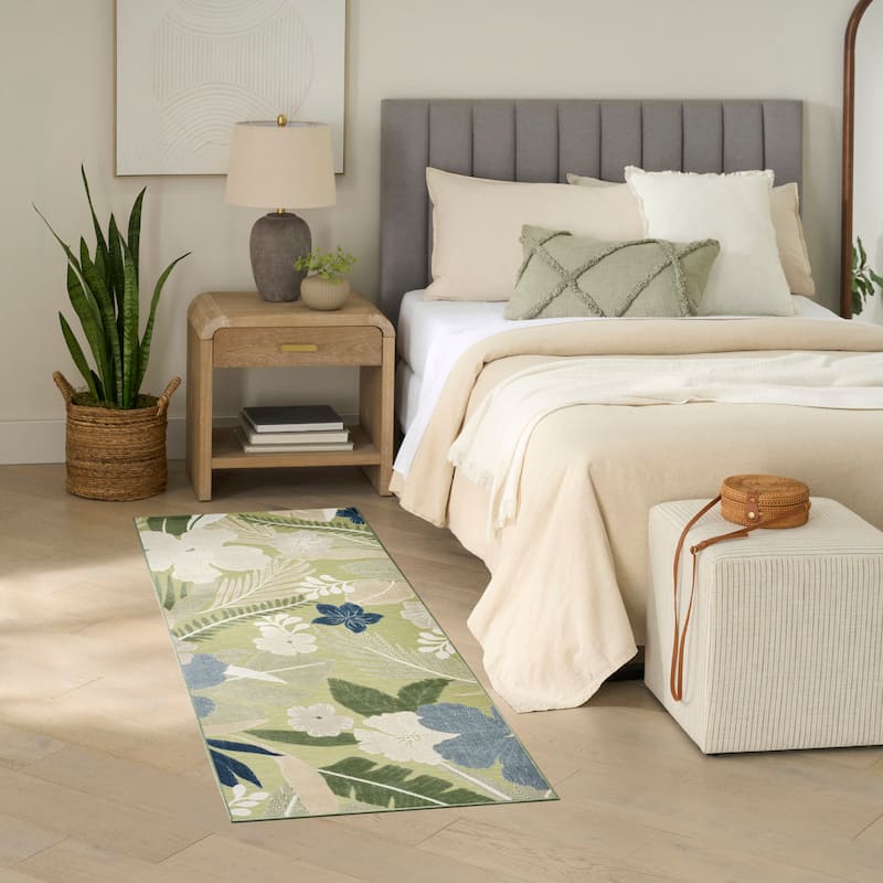 Nourison Suncoast Indoor/Outdoor Floral Area Rug.