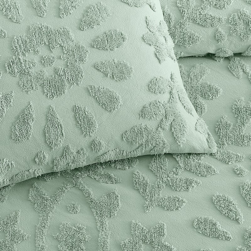 Peri Home Chenille Laurel Comforter Set