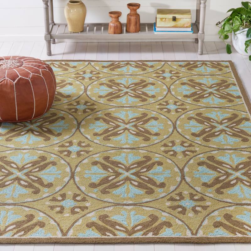 SAFAVIEH Handmade Four Seasons Neeru Floral Rug