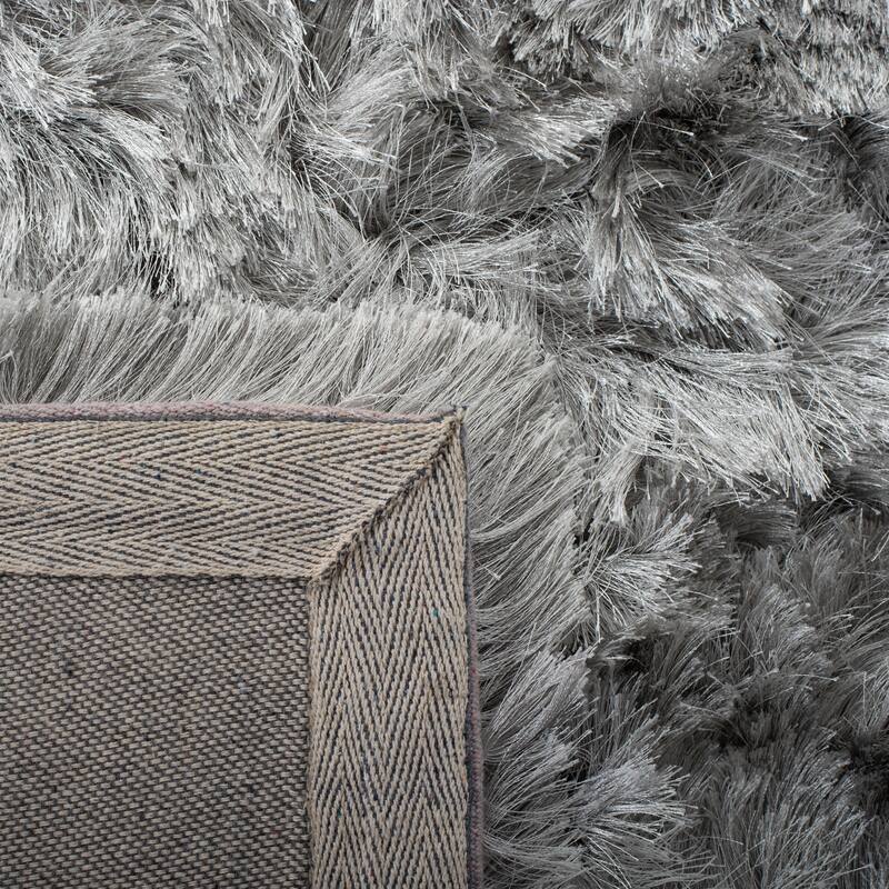 SAFAVIEH Handmade Ocean Shag Lyse Glam 2.5-inch Thick Rug - 6' x 6' Square - Silver