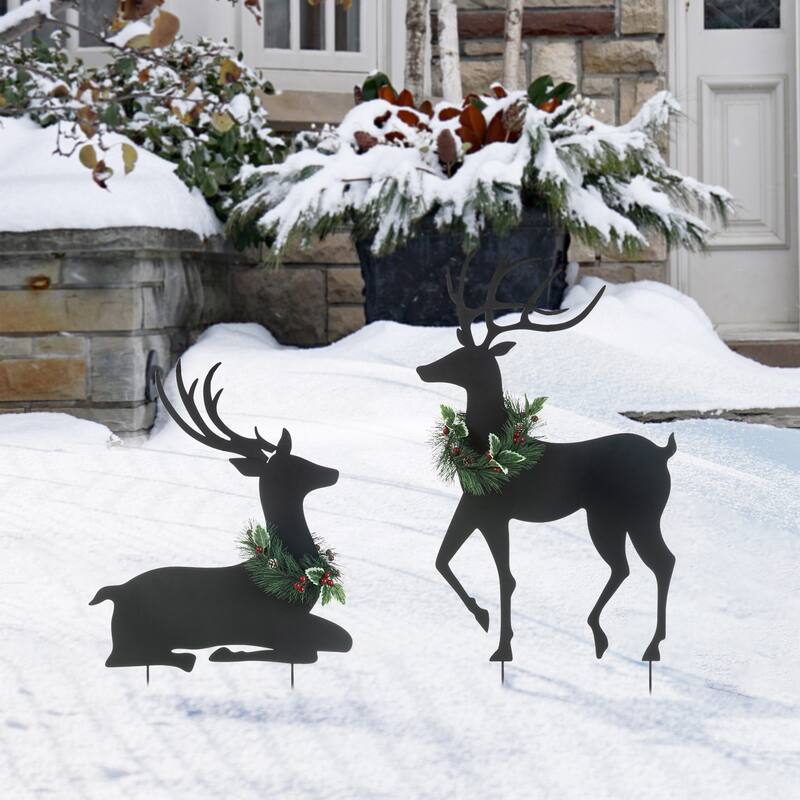 Glitzhome Christmas Metal Silhouette Nativity Waterglobe with Reindeer Yard Stakes Wall Decor