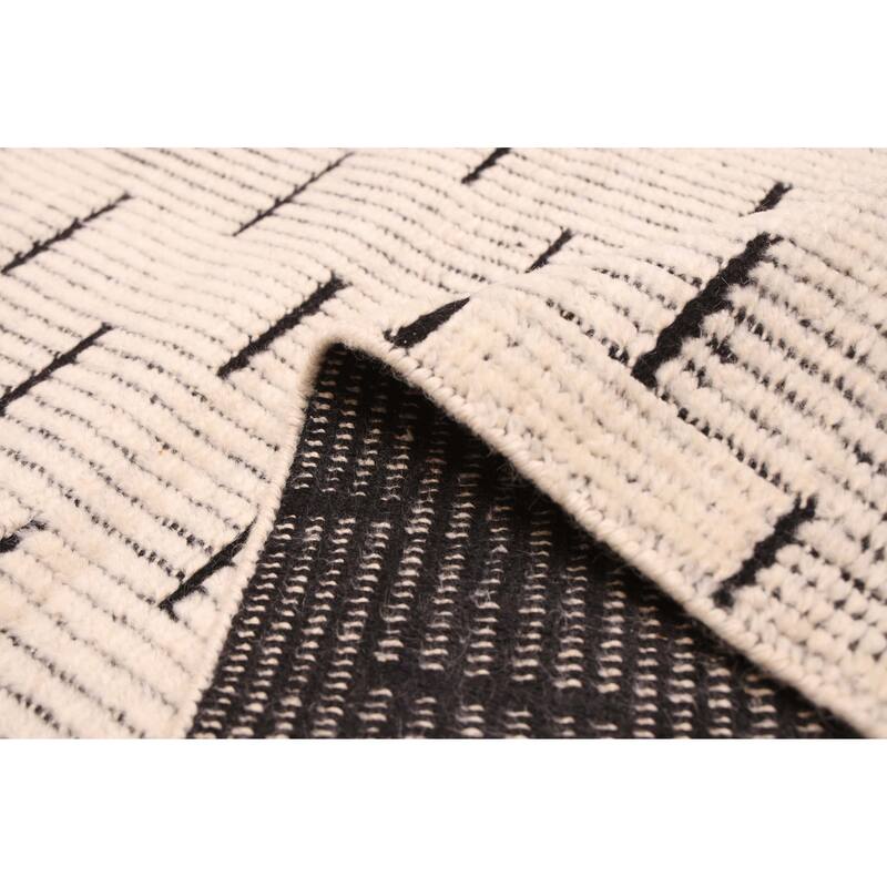 ECARPETGALLERY Hand-knotted Tangier Cream Wool Rug - 5'0 x 7'10