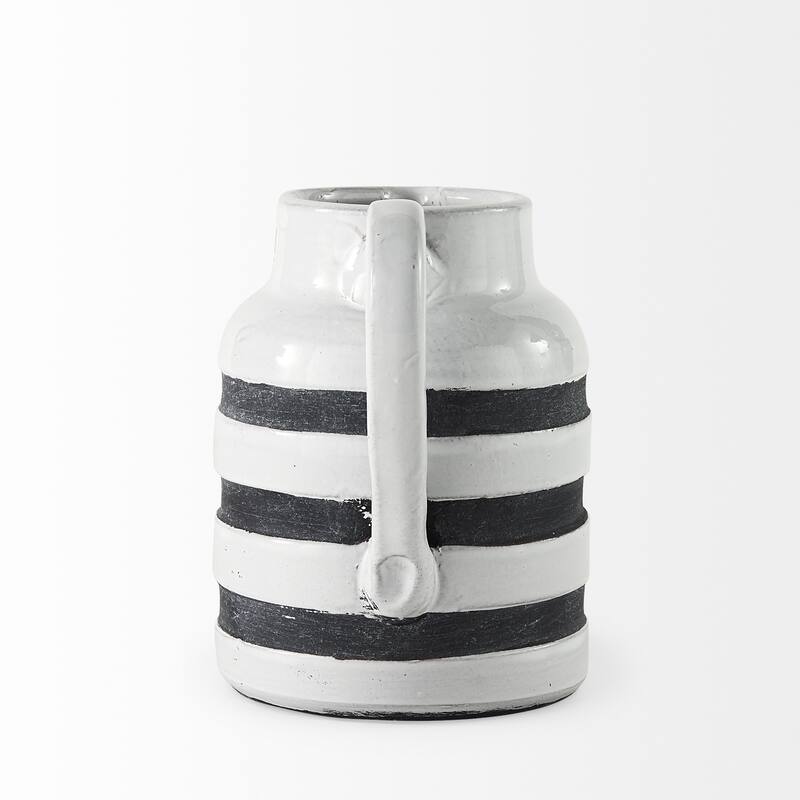 HomeRoots 7" Blue And White Cylinder Ceramic Urns Jars