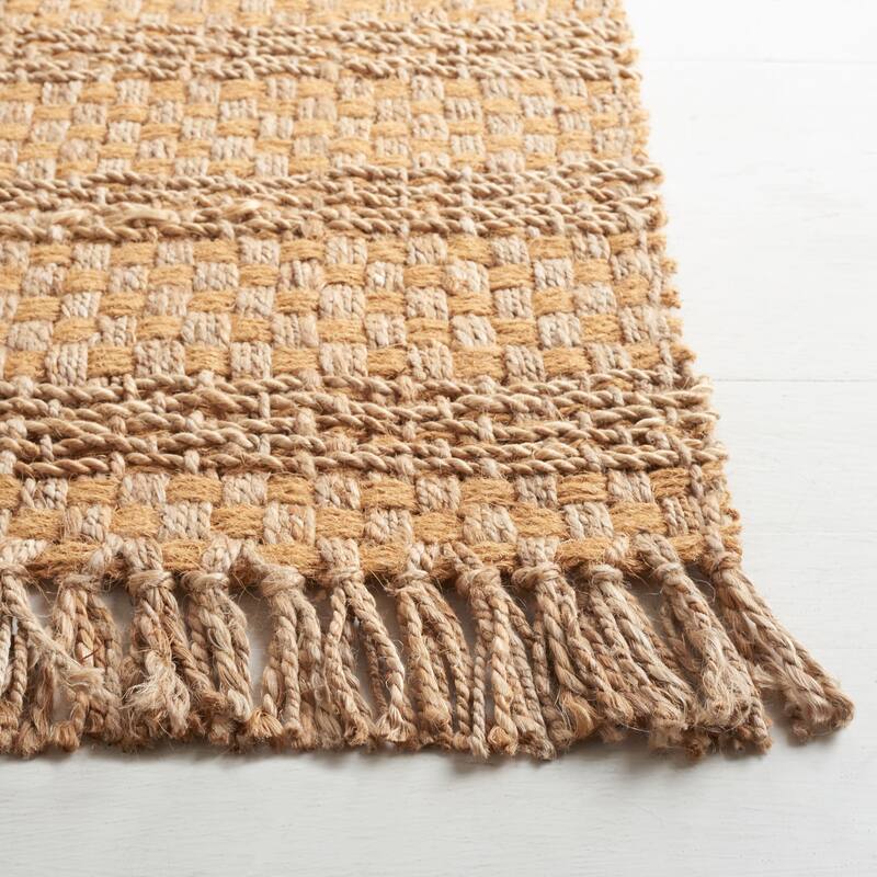 SAFAVIEH Handmade Natural Fiber Reinlinde Farmhouse Tassel Fringe Jute